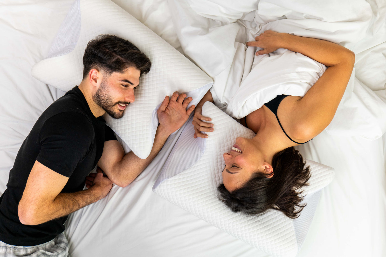 Couple dormant avec l’Oreiller Soya 2.0